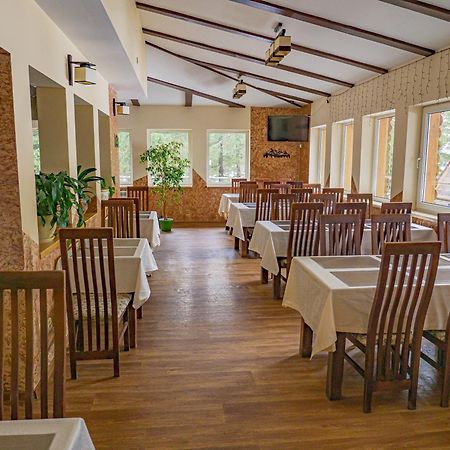 Оаза Hotel Drahobrat Eksteriør billede