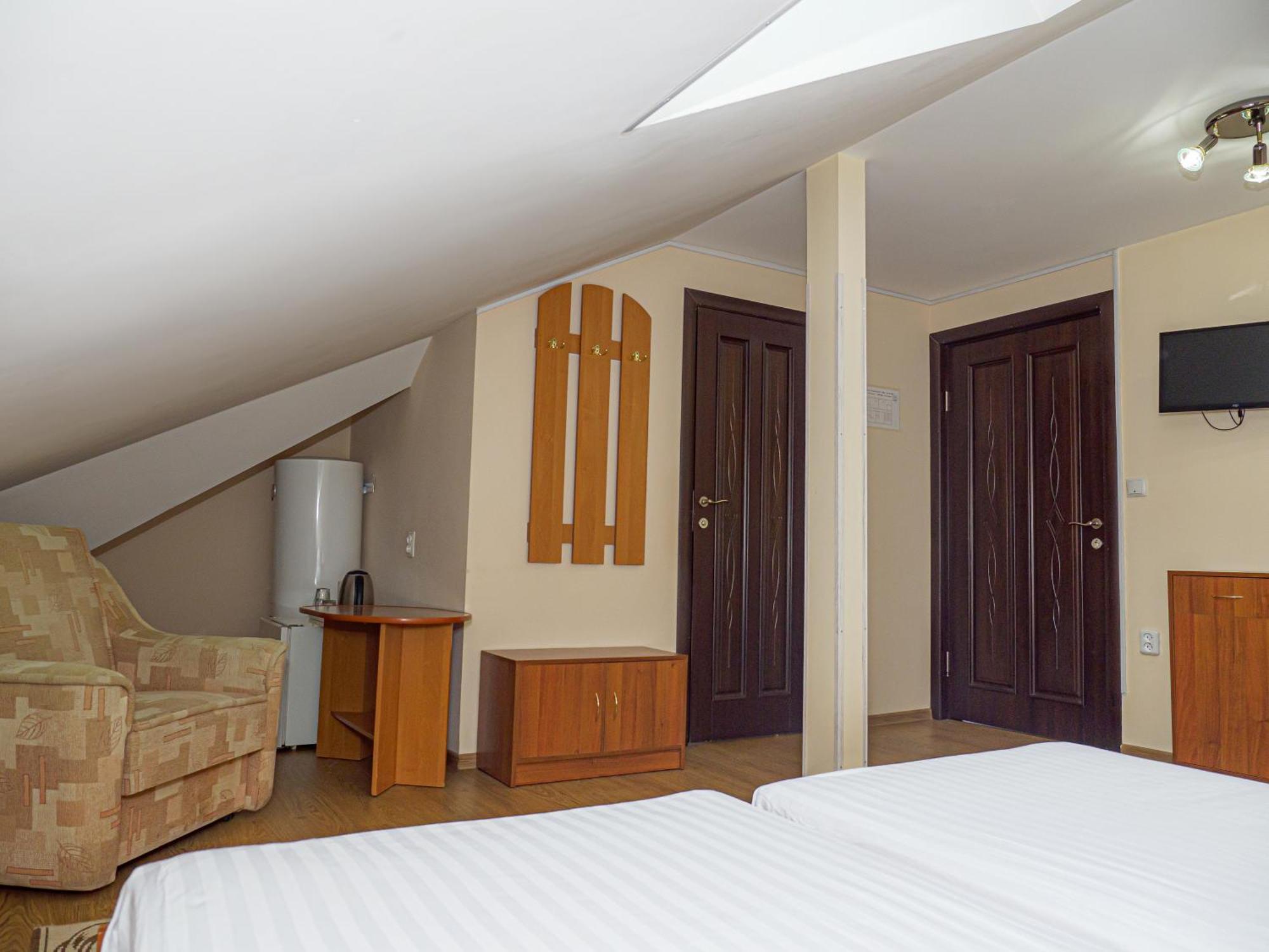 Оаза Hotel Drahobrat Eksteriør billede