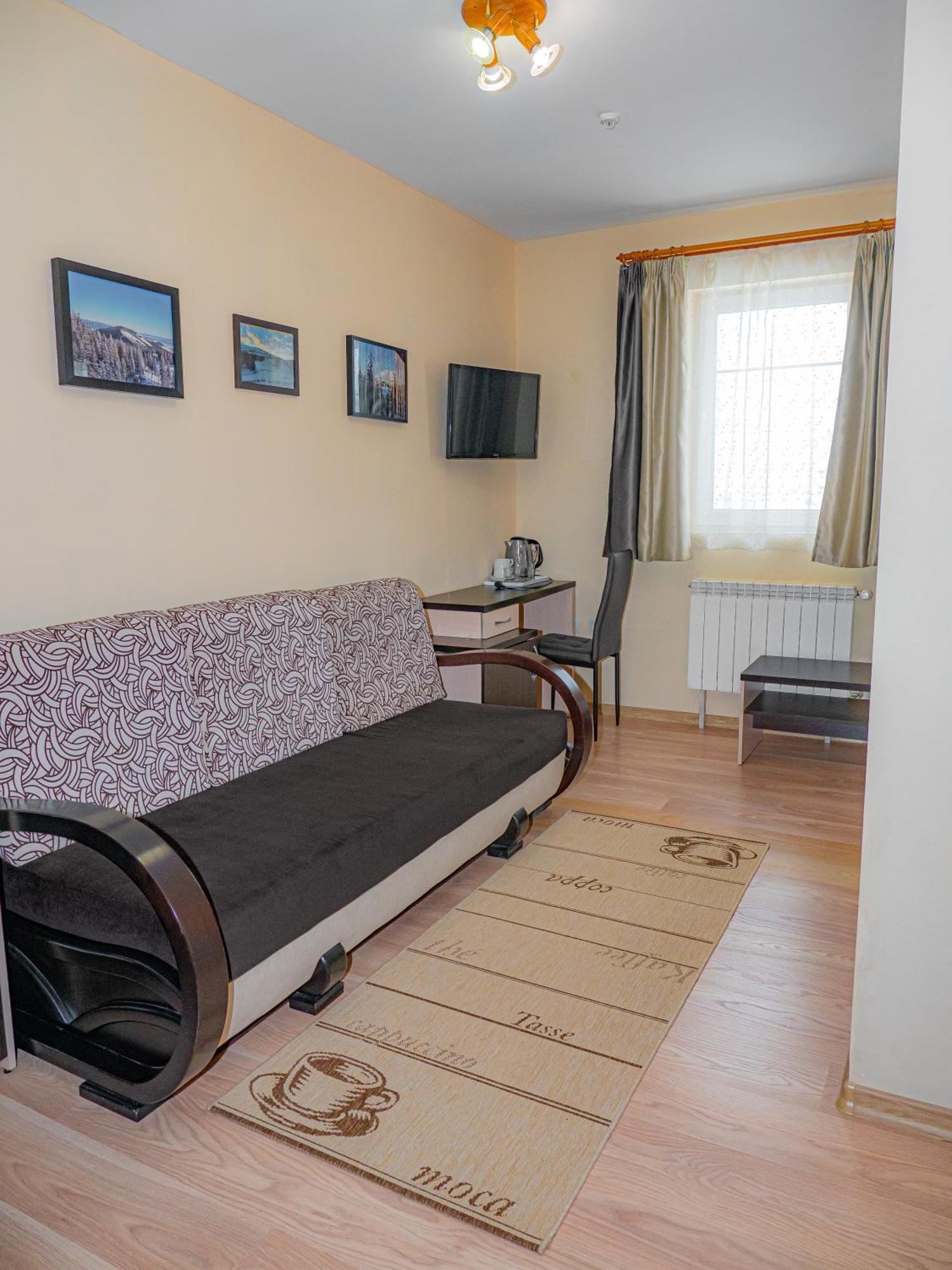 Оаза Hotel Drahobrat Eksteriør billede