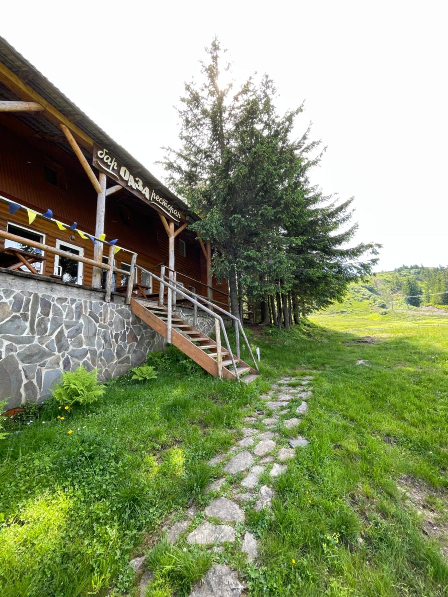 Оаза Hotel Drahobrat Eksteriør billede